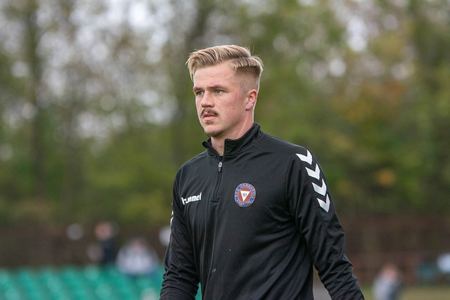 续比赛中 续比赛中